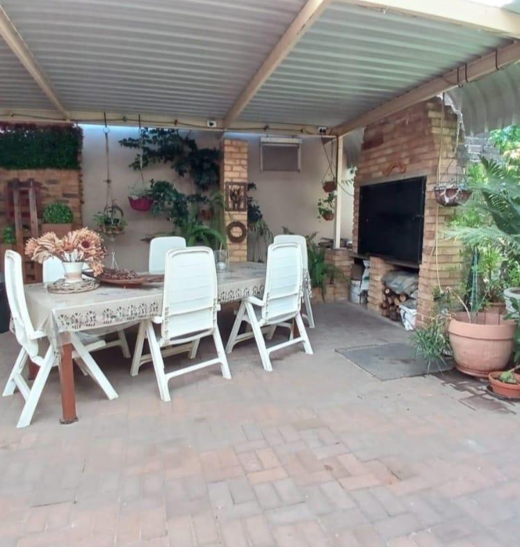 3 Bedroom Property for Sale in Sasolburg Free State